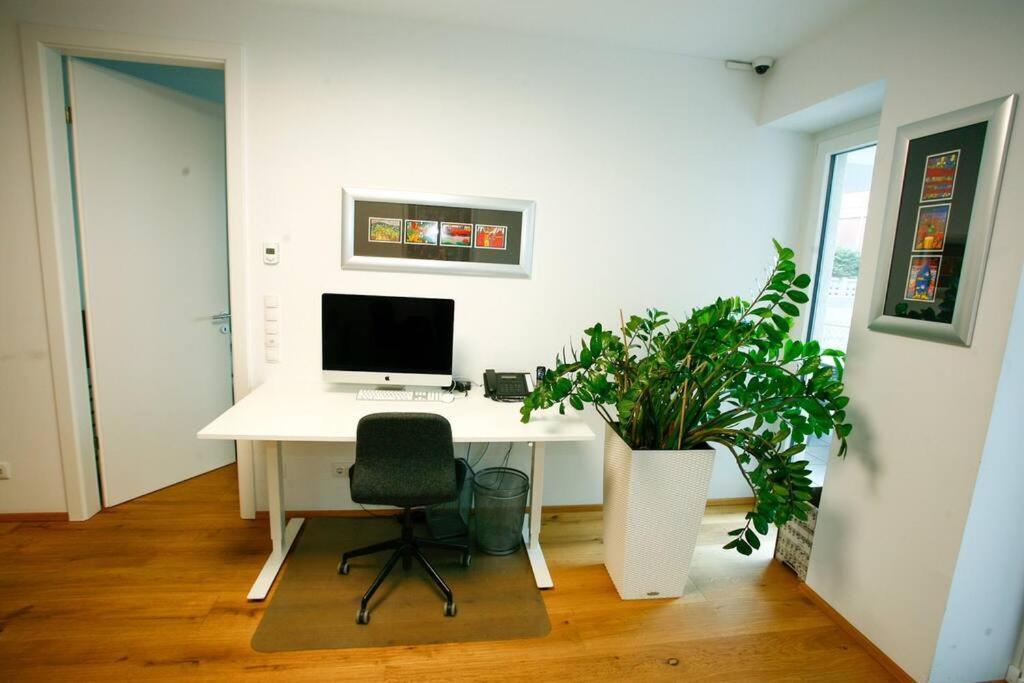 Top Central Apartment On Karlsplatz Wina Bagian luar foto